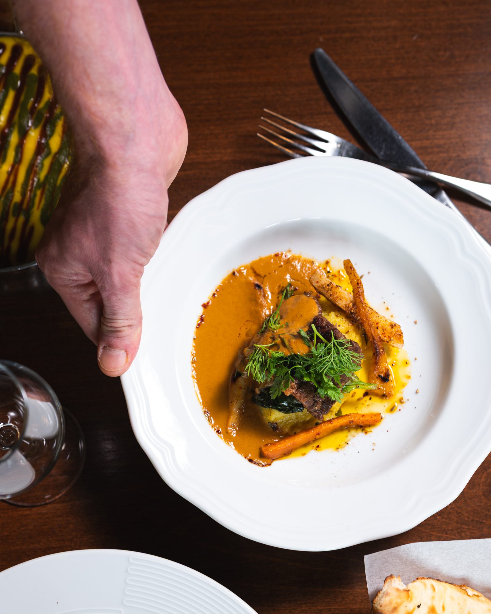 Site web de restaurant : combien ça coûte en 2026 ? (constructeur, freelance, agence)